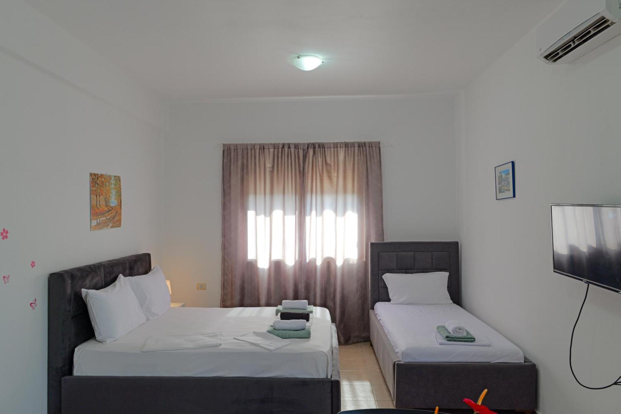 קסאמיל Central Garden Residence Sofia - Free Parking מראה חיצוני תמונה
