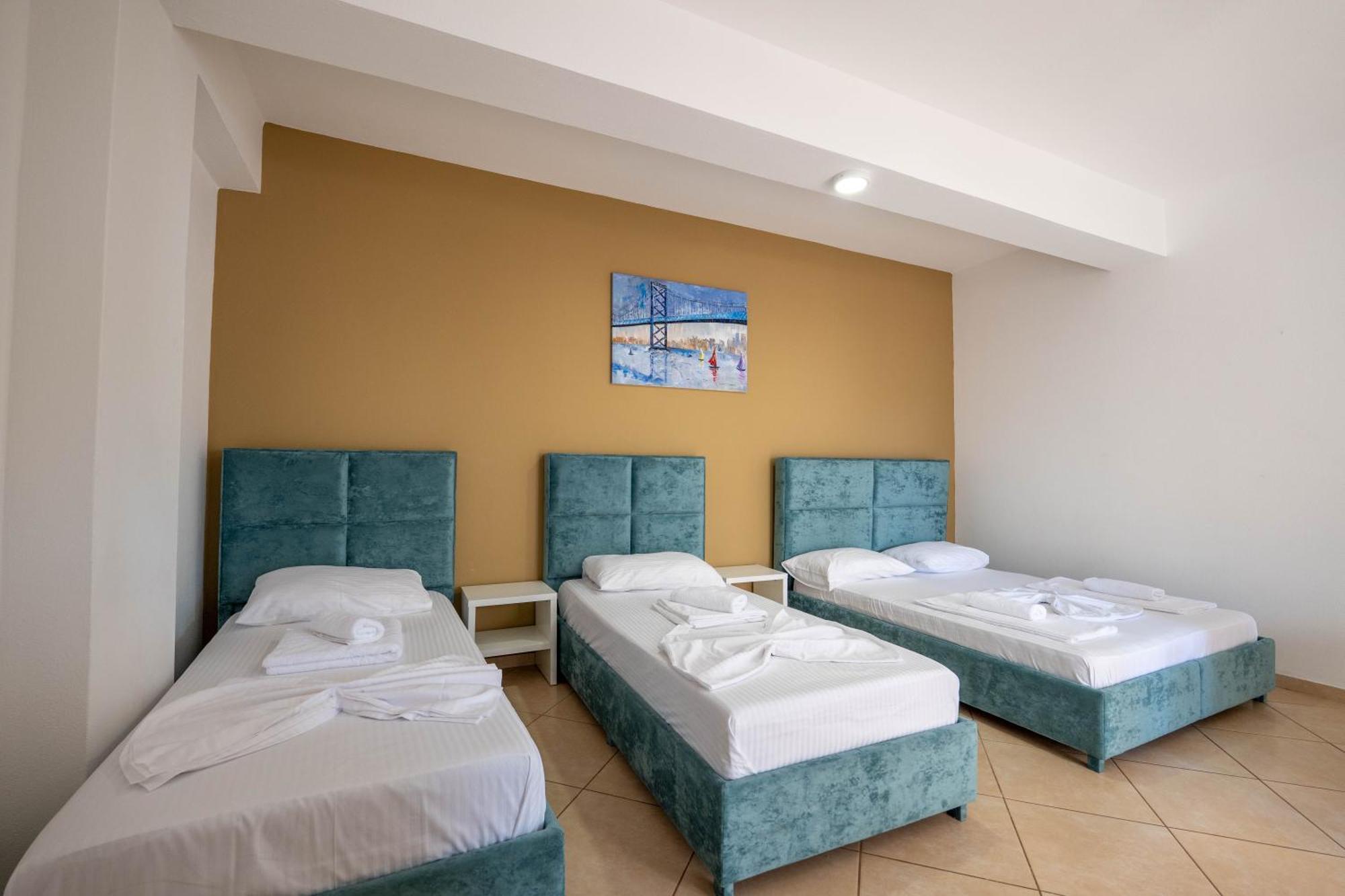 קסאמיל Central Garden Residence Sofia - Free Parking מראה חיצוני תמונה